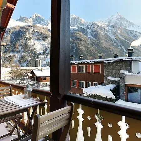Chalet Suisse - Alpes Travel - Central - Sleeps 4 Chamonix Mont Blanc